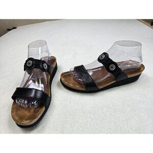 Naot Womens Black Leather Slide Sandals Wedge Heel Size 41 10 Made In Israel